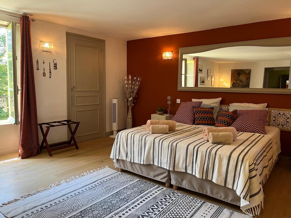 Chateau Du Mauny, Gites Et Chambres D'Hotes En Bourgogne Rosey Eksteriør bilde